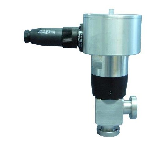 Bild 1 - CF-angle valve closed stainless steel electro-pneumatic 2 flanges turnable with double position transducer with control valve DN 16 a=40 / c=120 / d=58