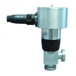 CF-angle valve closed stainless steel electro-pneumatic 2 flanges turnable with double position transducer with control valve DN 16 a=40 / c=120 / d=58